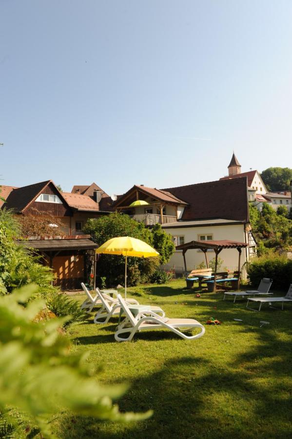 Apartment-Haus Gundelfinger Gräfenberg Buitenkant foto